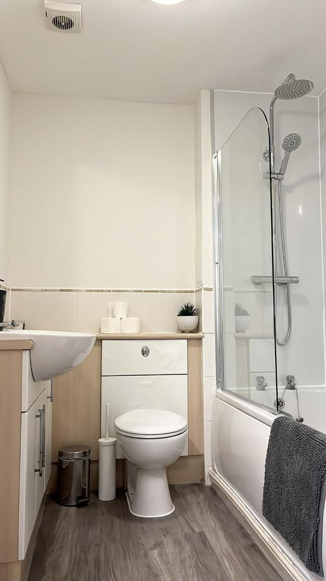 Spacious City Centre Flat Free Parking& Superfast Wifi Édimbourg Extérieur photo
